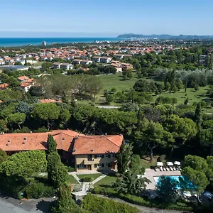 Residenze Al Colle Dei Pini Aparthotel